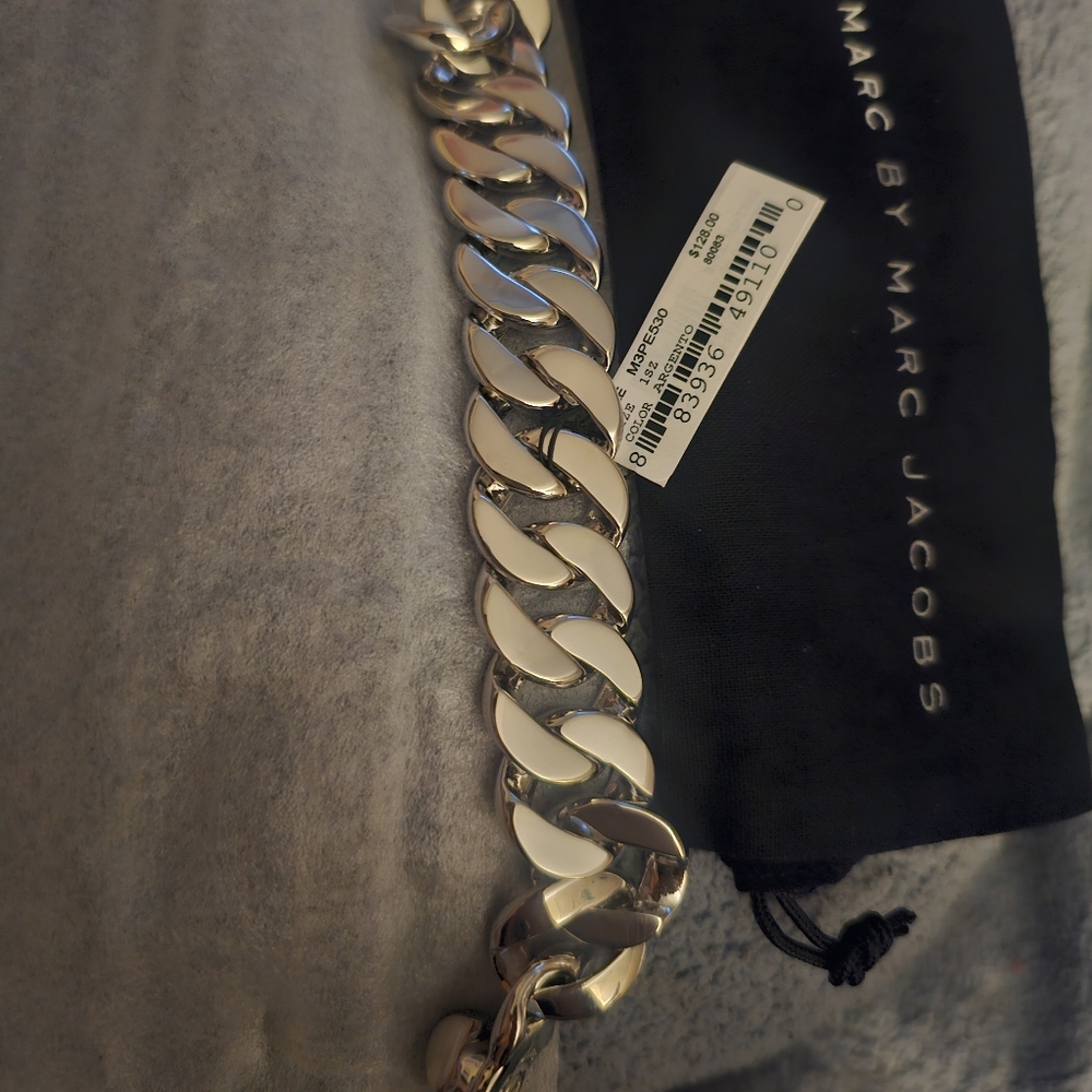 Marc Jacob's bracelet